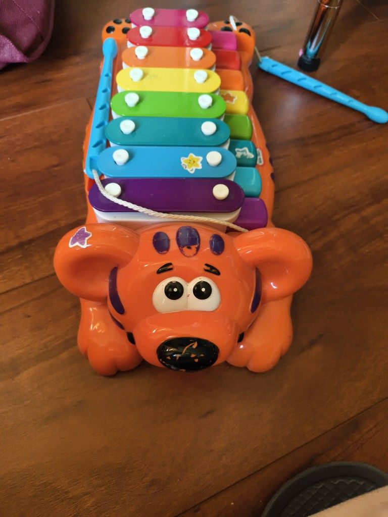 toy xylophone