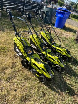 RYOBI
13 in. 11 Amp Corded
Electric Walk Behind Push
Lawn Mower