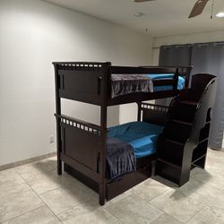 Twin / Bunk Beds 