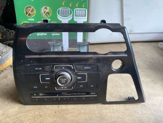 Stock Radio - 2013 Honda Civic