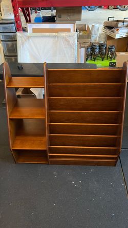 Wood Bookcase Shelf Unit - Like New Condition