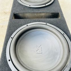 ($ 250 Firm) NVX 12s DVC / Ported Sub Box / Monoblock Bass Amp