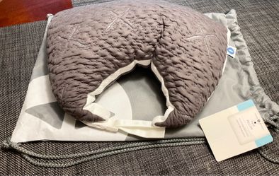 New In Package Sleep Number Travel Neck Pillow