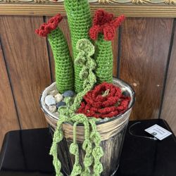 Handmade, cactus and small accessories