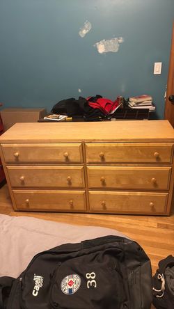 Dresser