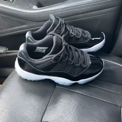 Jordan 11 