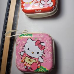 Hello Kitty Headphones Case 