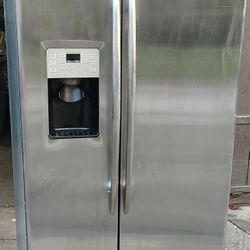 Very Nice! G.E. Profile Stainless Steel Side-By-Side Refrigerator!