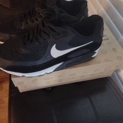 New Nike Air Max
