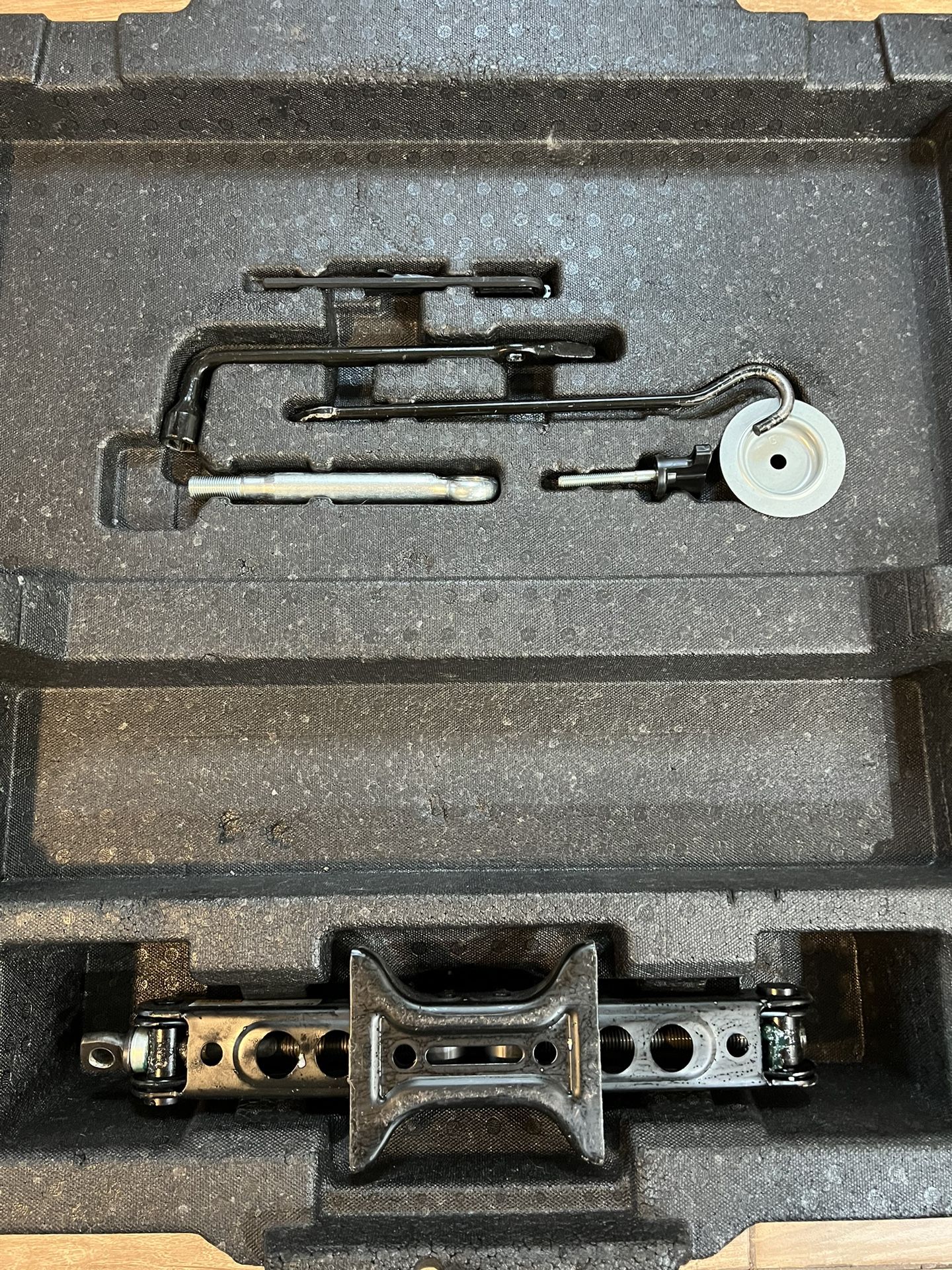 Bundle Subaru Tools And Accessories