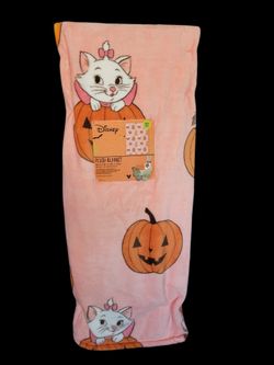 Aristocats Halloween Throw 50x70in