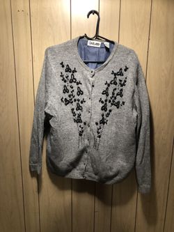 Women cardigan