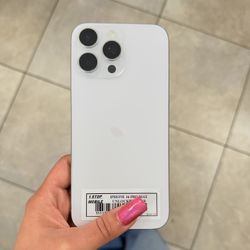 iPHONE 16 PRO MAX UNLOCKED 256GB