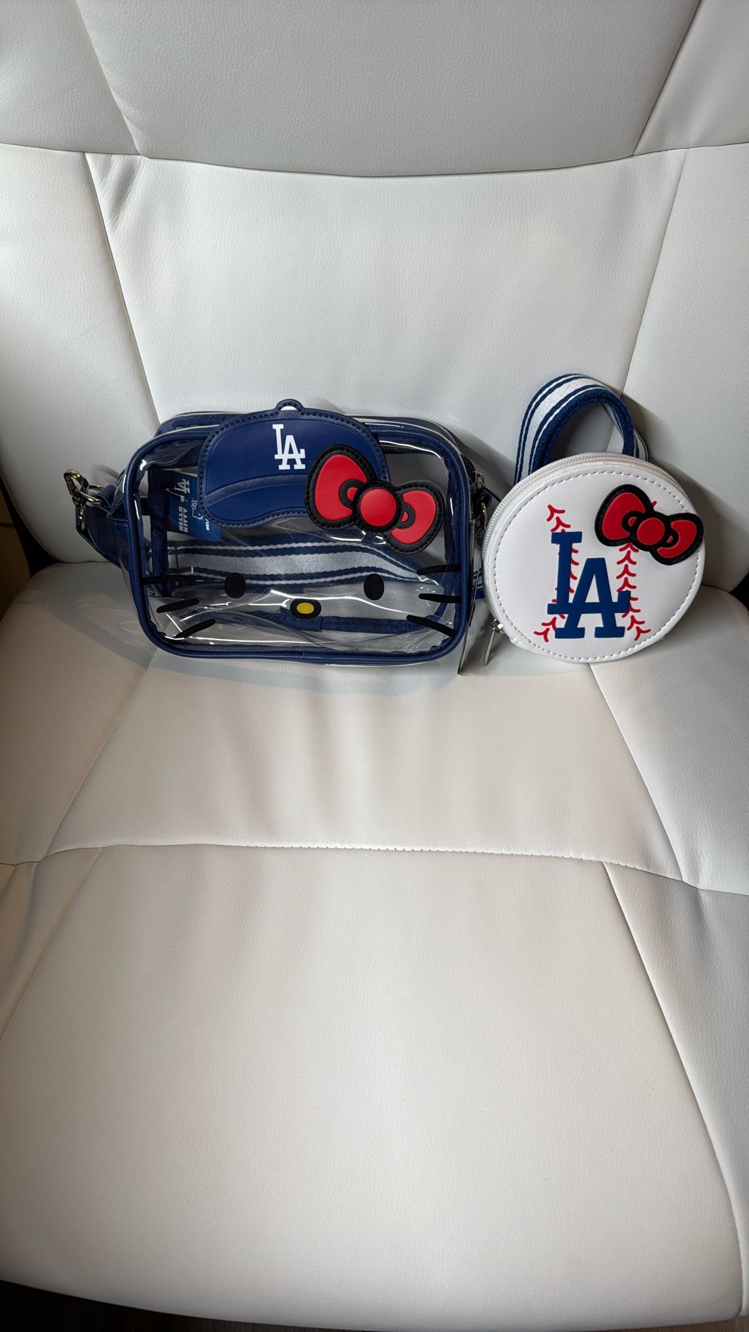 Cute Bag W/ Round Shape Wallet