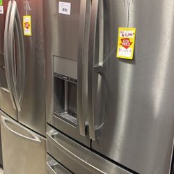 GE PVD28BYNFS Profile 27.9 cu. ft. Smart 4-Door French Door Refrigerator  GE