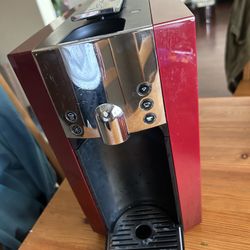 Starbucks Verismo K-free Machine Like New