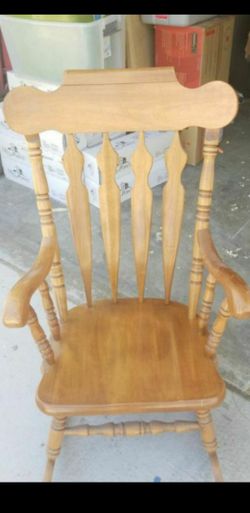Rocking chair