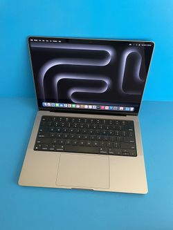 Apple MacBook Pro 14 (M3 chip / 2023 model) 8GB RAM 512GB SSD powerful laptop