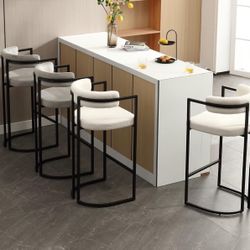 Bar Stool Like Brand new 