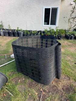 Compost bin