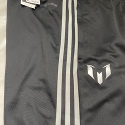 ADIDAS MESSI PANTS SIZE XL NEW 