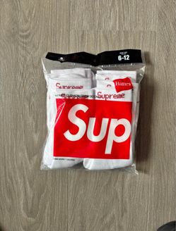 Supreme x Hanes Crew Socks 4-Pack White & Black