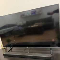Samsung TV 55 Inch ( RU8000)+ Remote