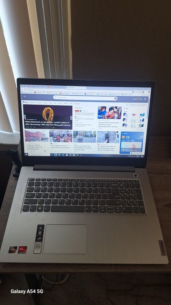 Lenovo Laptop