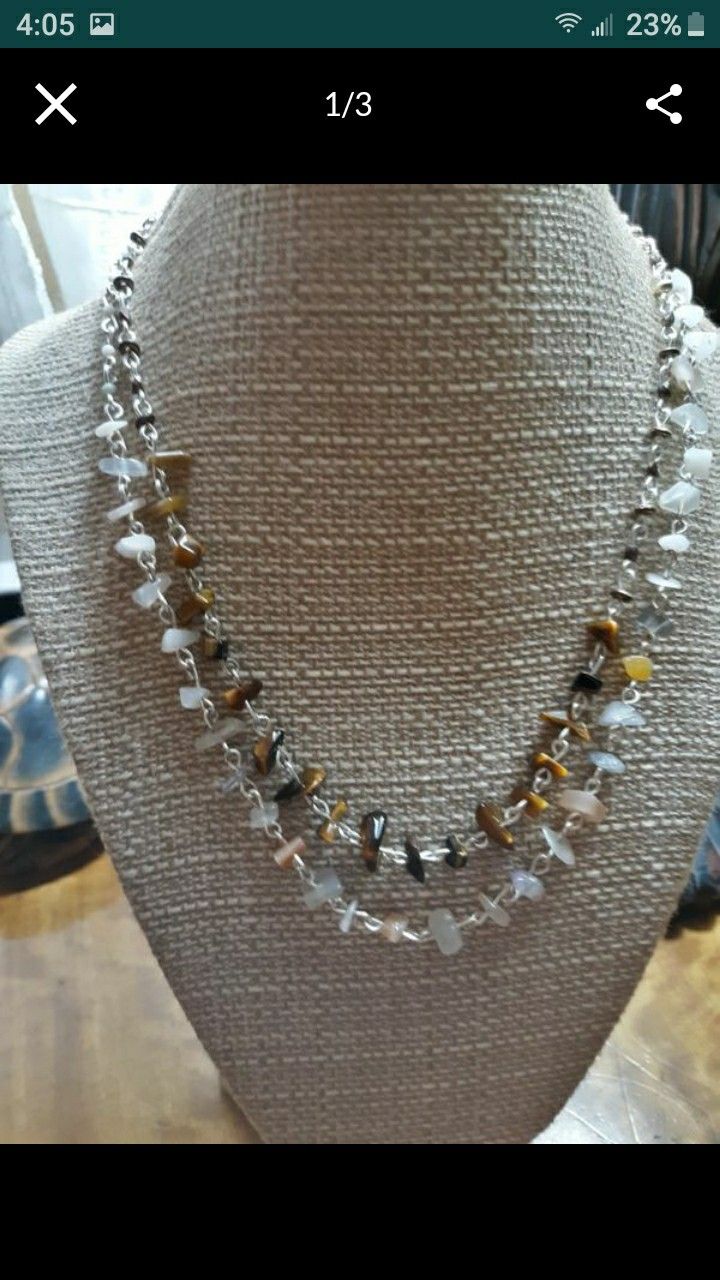 Semiprecious stone chip bead necklace/chokers