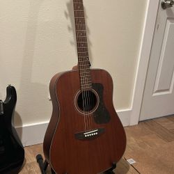 Guild D-320 Acoustic