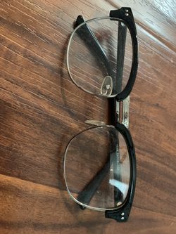 glasses