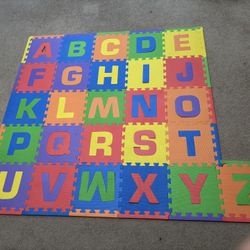 Alphabet play foam mat