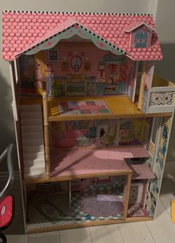 Doll House