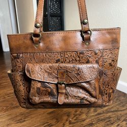 Patrcia Nash Brown Bag
