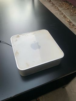 Apple computer