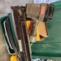 SENCO FRAMING GUN