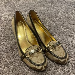 Coach heels 