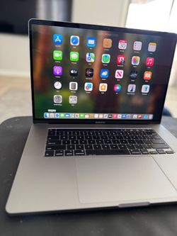 MacBook Pro 16" 512Gb Storage 16GB RAM 2019