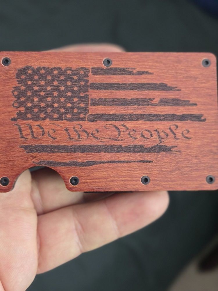 Credit cards aluminum wallets personalized. Tarjeteras de Aluminio personalizadas.