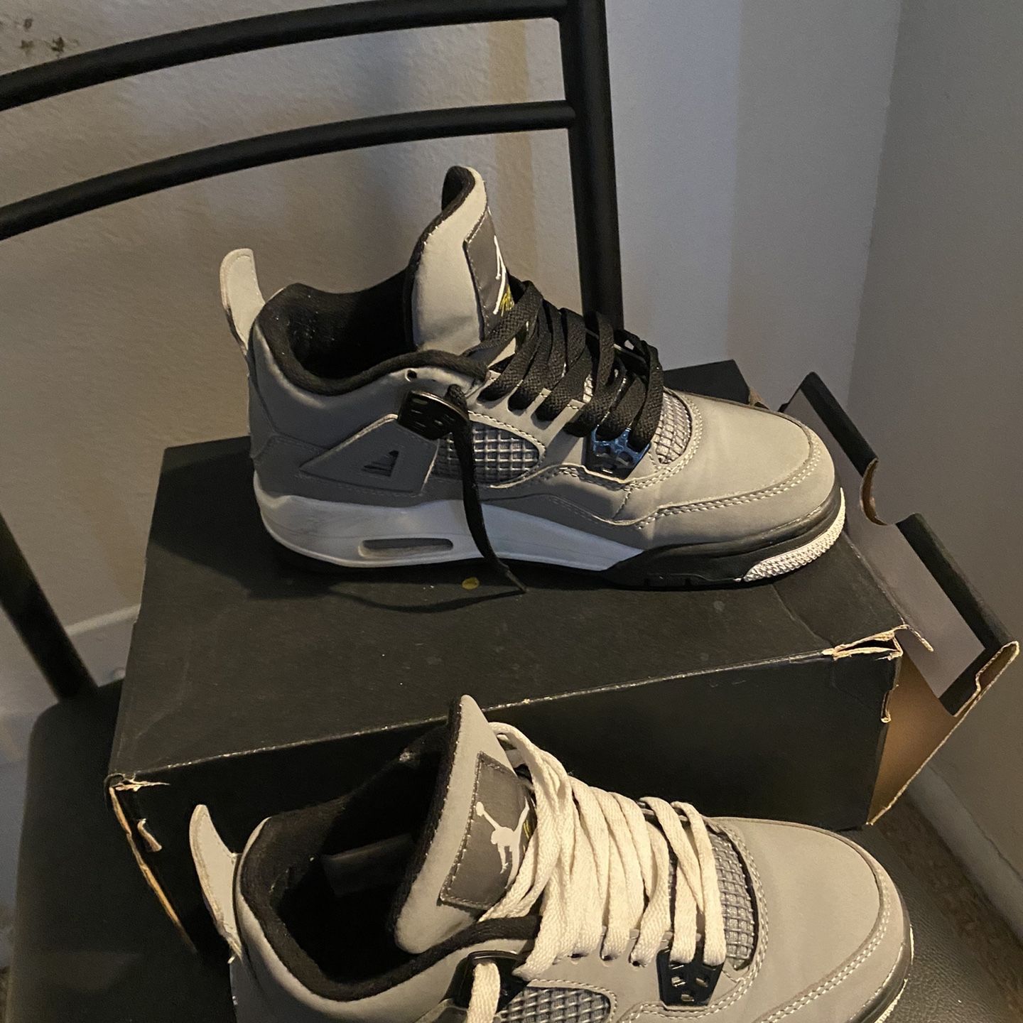 Selling Cool Grey 4s