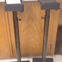 Speaker Holders For Surround Sound