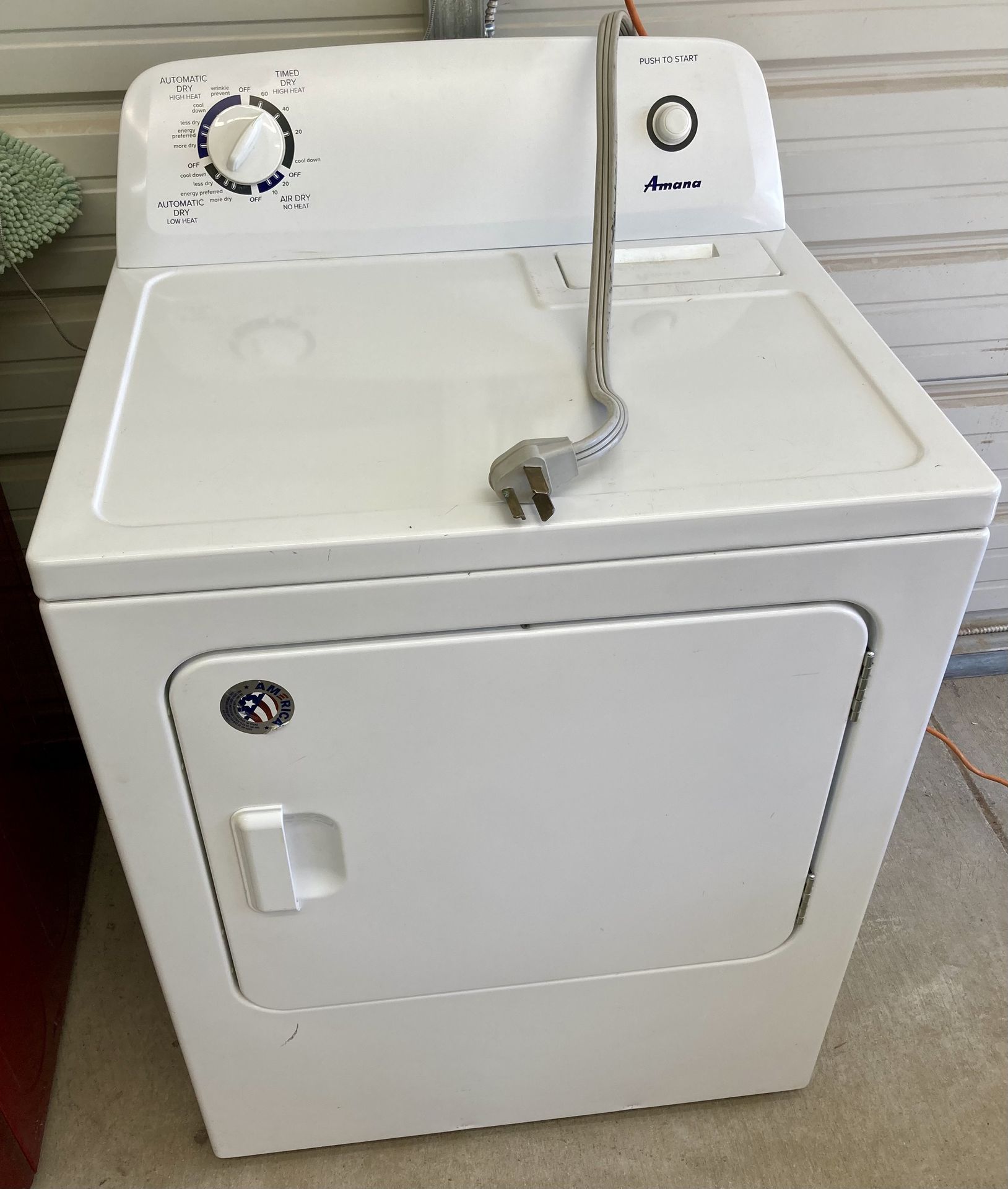 #70 Amana Electric Dryer