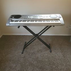 Electric Keyboard 