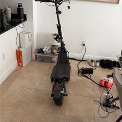 Nami Burn E 2 Max E Scooter