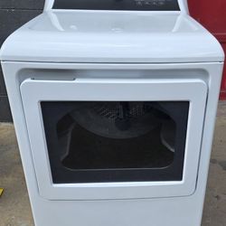 GE Dryer For Sale 
(Works Great)
Comes w/Warranty 
Delivery Available 