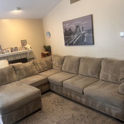 Free delivery u shape gray sectional couch