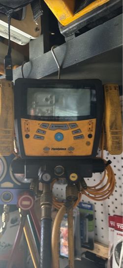 Fieldpiece VP87 Vacuum Pump & Appion G5 Twin Refrigerant recovery machine & Fieldpiece SMAN360