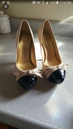 Size 4-1/2 shoedazzle