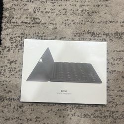 Apple iPad Smart Keyboard