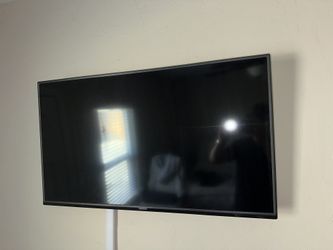 Tv And Mirror Need Gone 